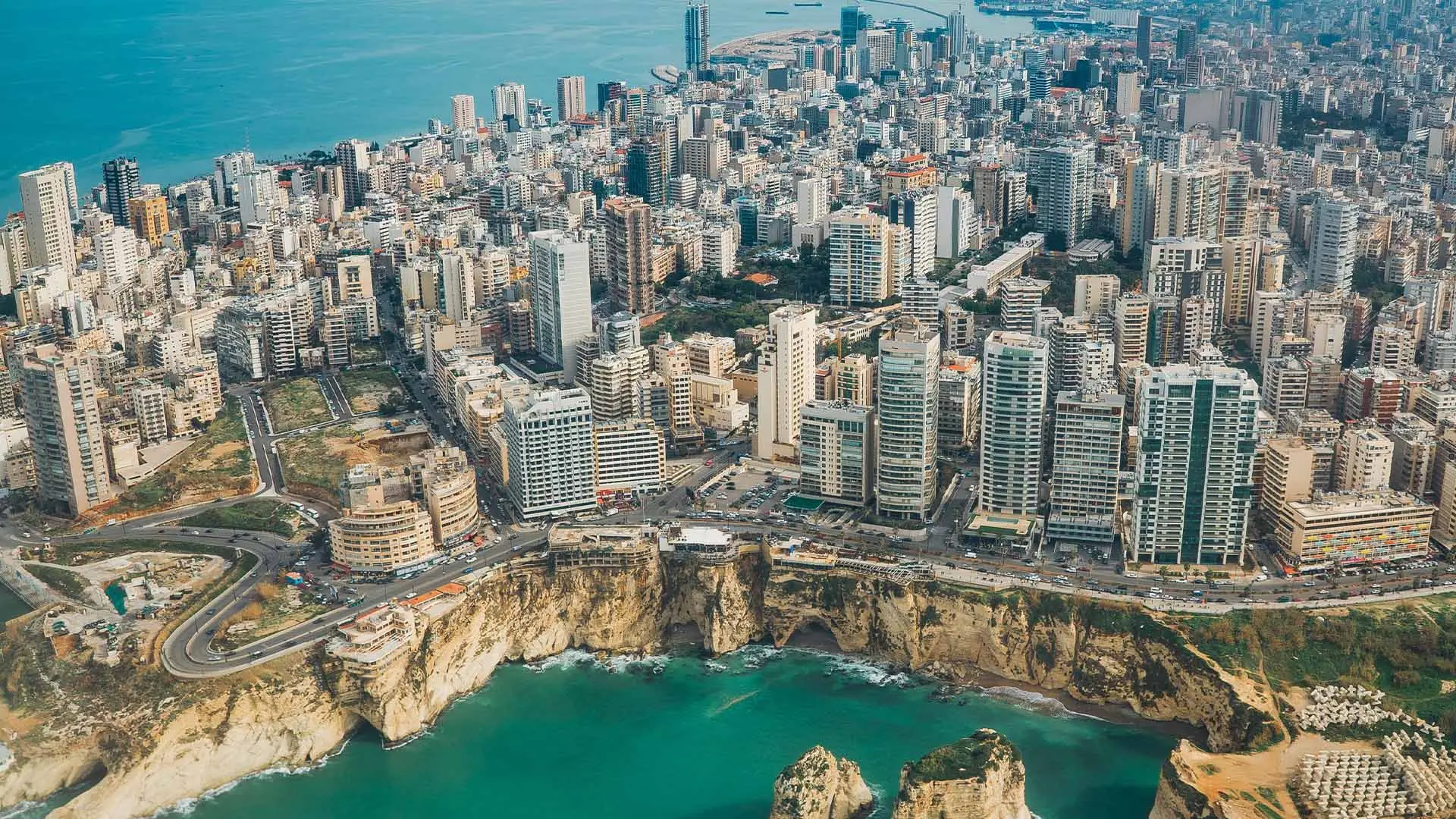 شحن من ابوظبي الى بيروت